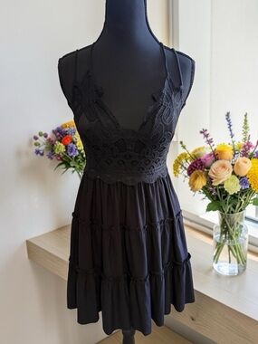 Zenana Black Lace Mini Dress Strappy Back Babydoll Size Large